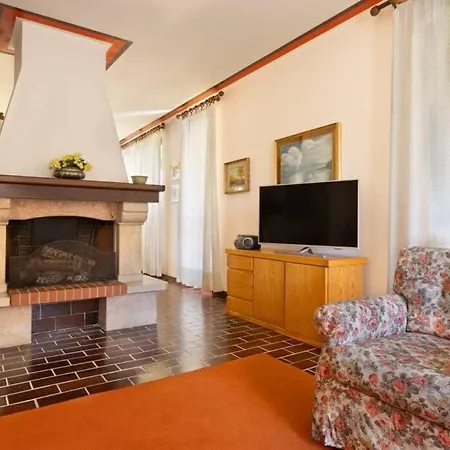Maggiore Villa *
